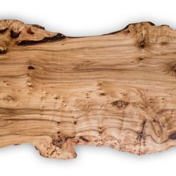 Tischplatte aus Ulmenholz mit Waldkante